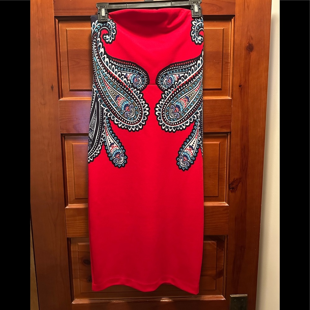 Strapless dress
